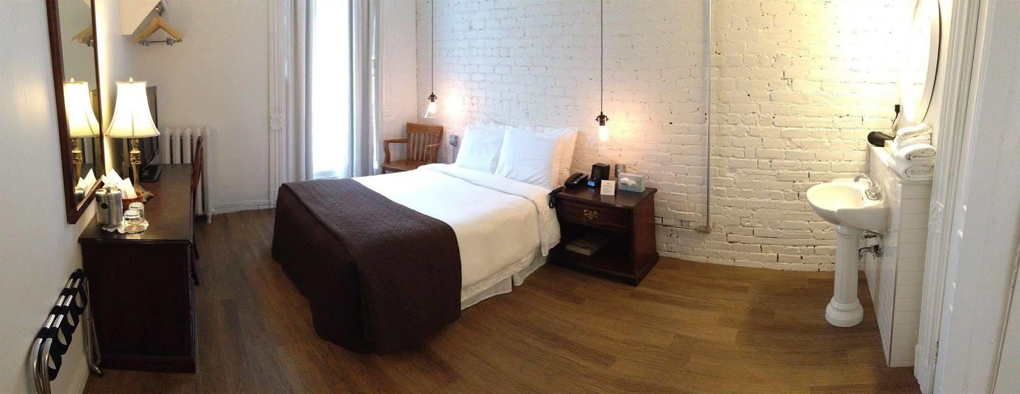 Ambrose House & Cafe - Self Check-In Guesthouse Montreal Zewnętrze zdjęcie